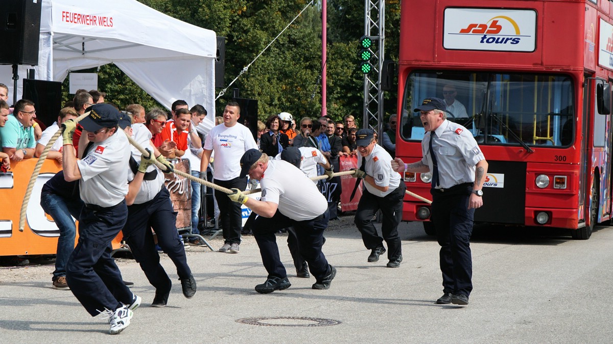 O Fotomagazin /  Austrian open Buspulling 2015 in Wels
